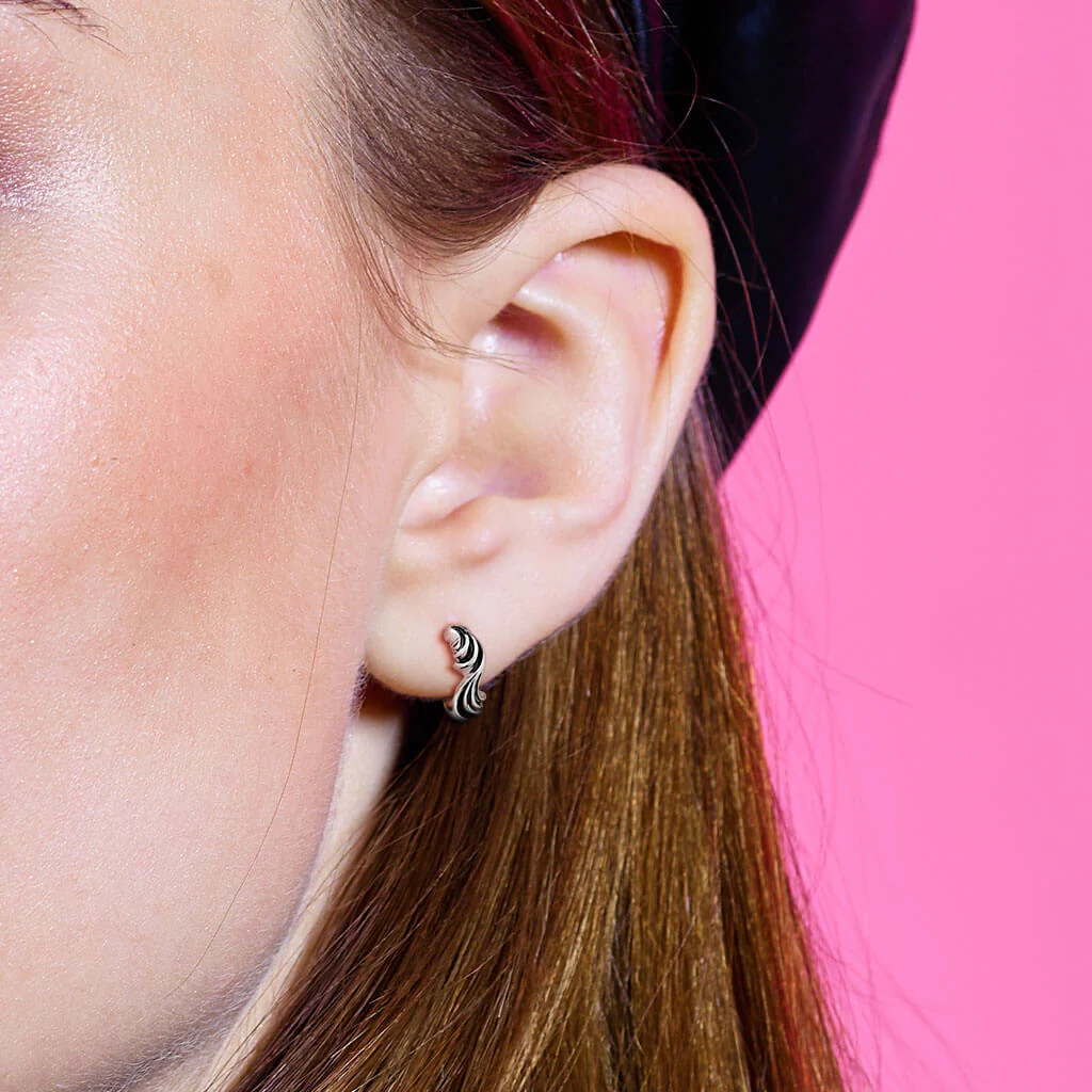 Boucle d'Oreille Vague Argent Cliqueur - Image 3