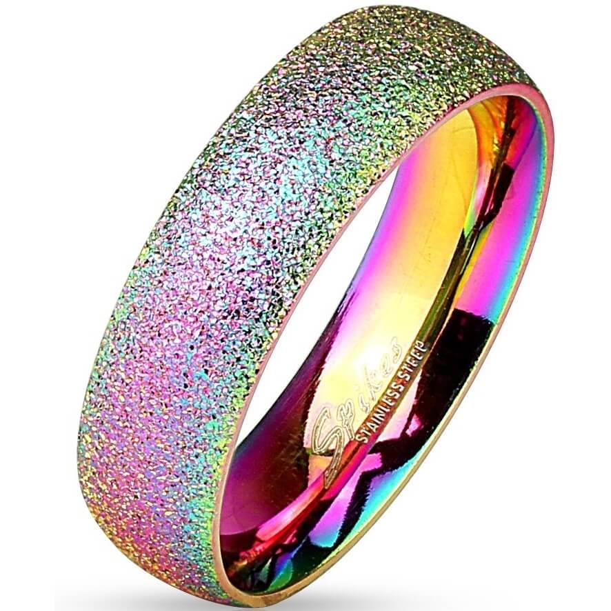Anneau 316L Bague Finition Sablée IP Arc-en-Ciel Dôme Classique